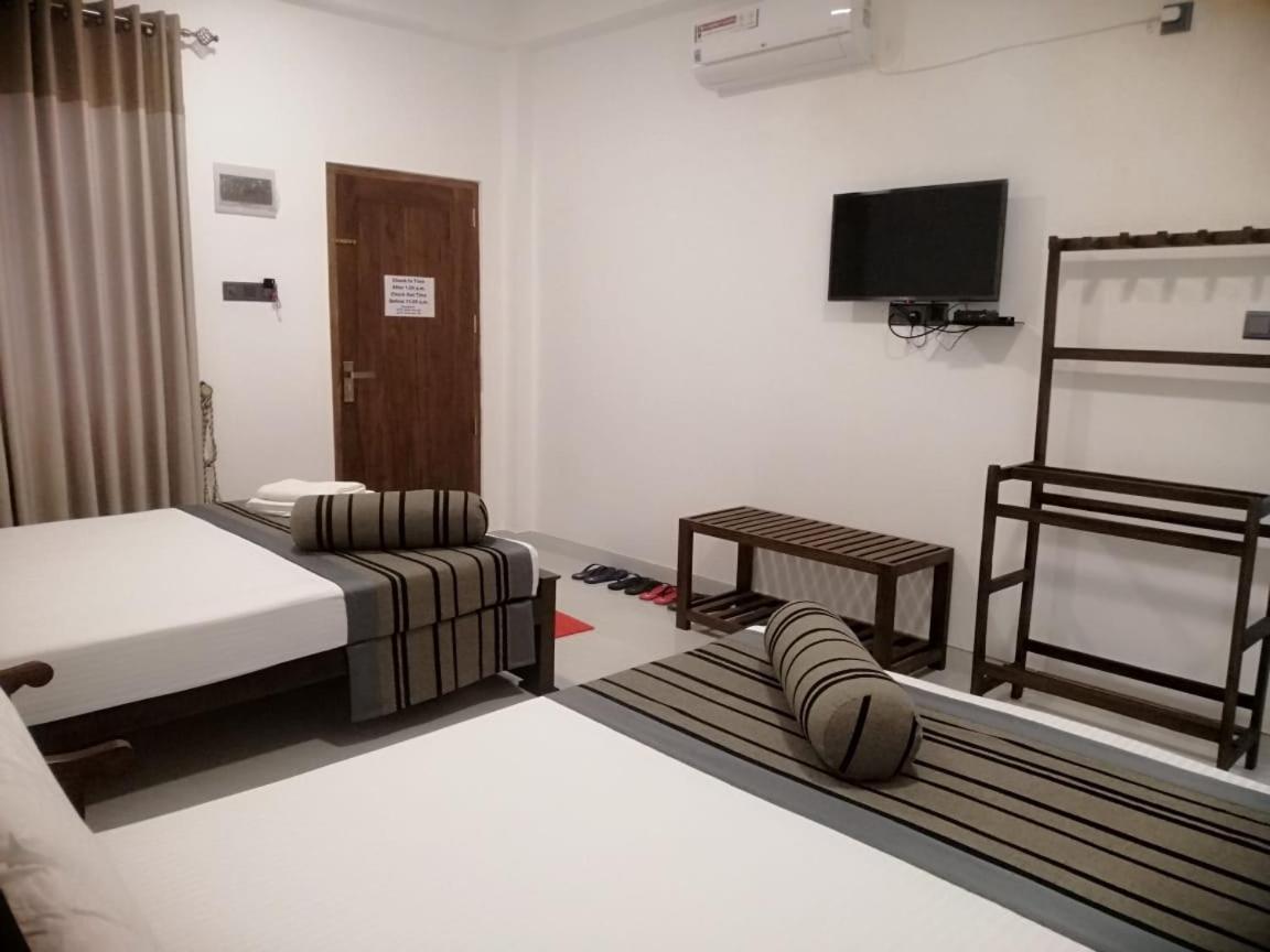 Golden Residence 아누라다푸라 외부 사진